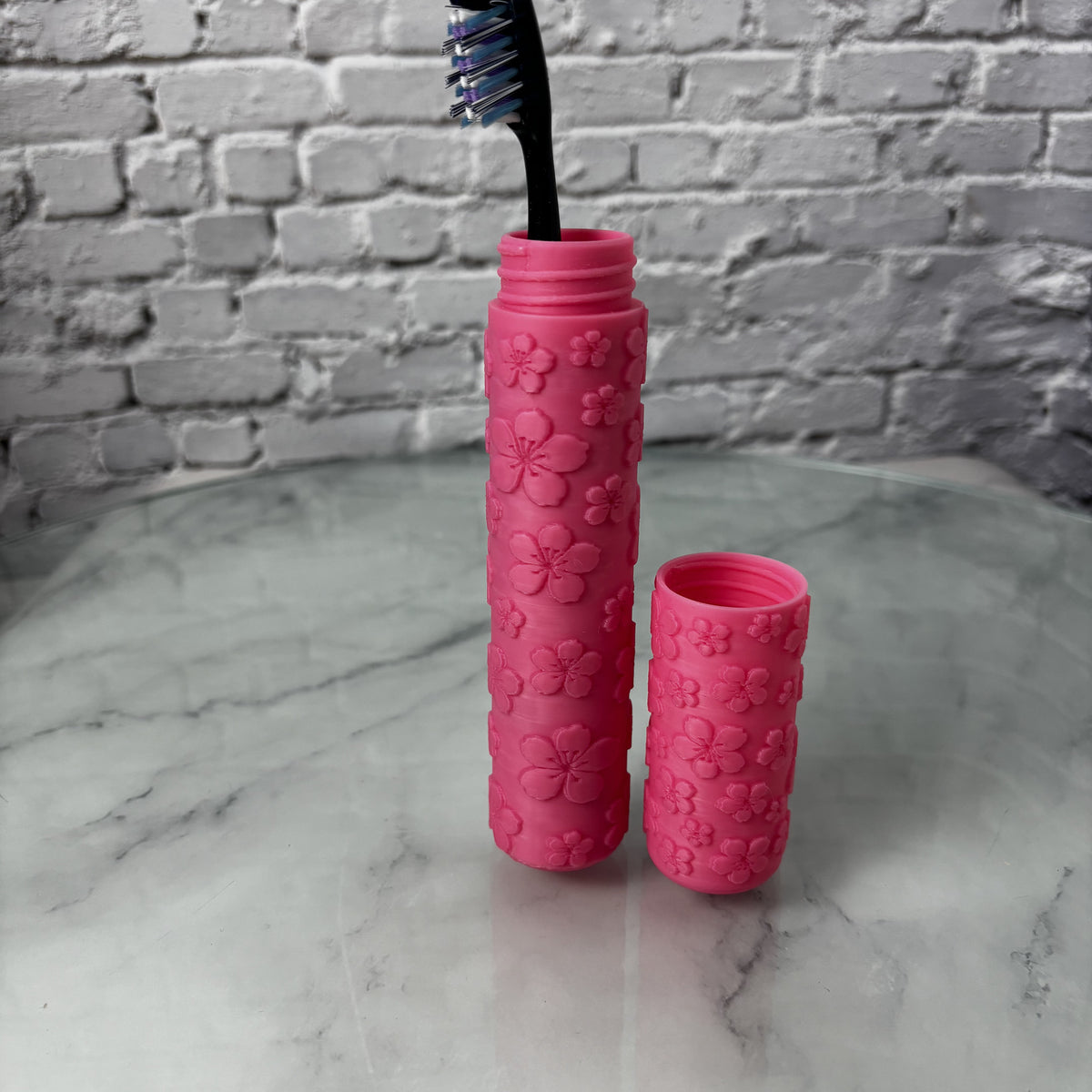 Étui de voyage pour brosse à dents imprimé en 3D — Fil-O-Forme, vue 1