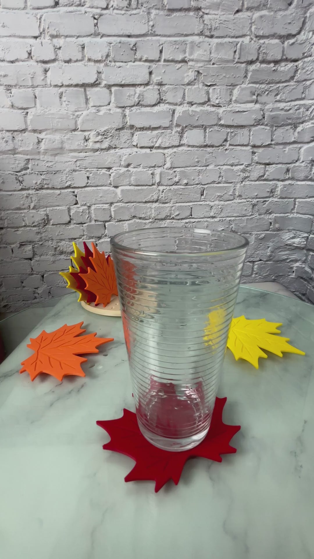Sous-verres feuille d'érable imprimés en 3D — vidéo