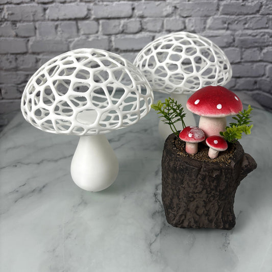 Souche à champignons peinte à la main — Fil-O-Forme, vue 2