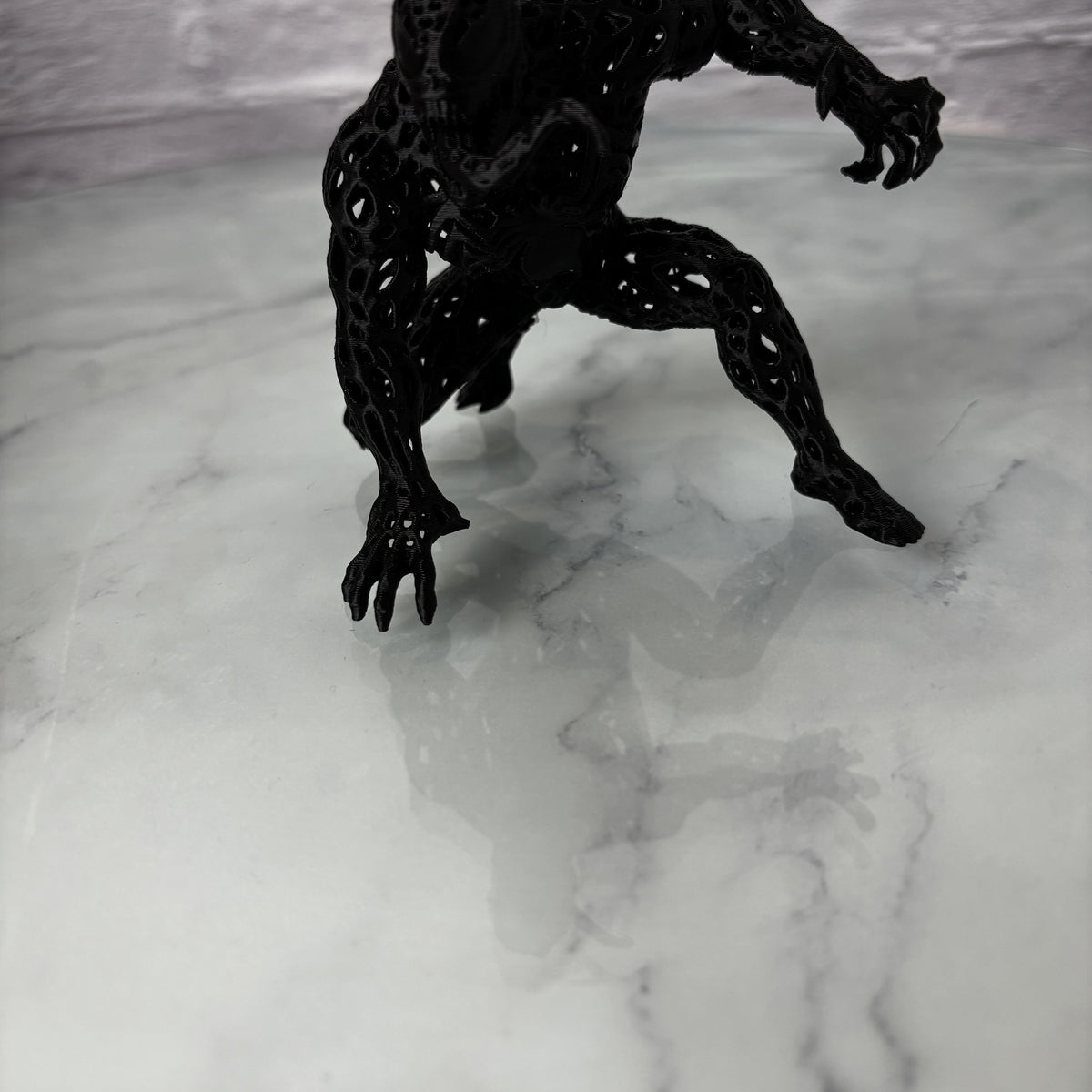 Figurine Venom imprimée en 3D — Fil-O-Forme, vue 2